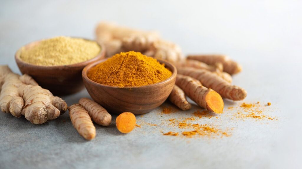 curcuma e gengibre alimentos anti-inflamatorios