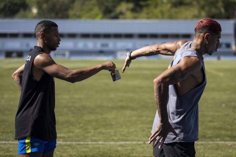 Paris 2024: Probiótica apoia atletas da equipe brasileira de revezamento 4x100m masculino